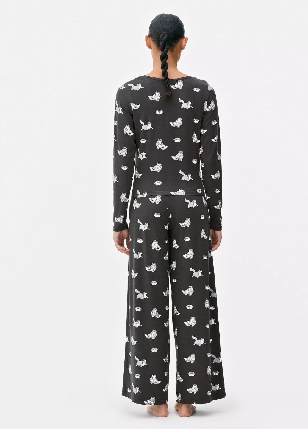 Серая всесезон женская пижама disney’s lucifer flared pyjama set комплект для дома и сна лонгслив + брюки Primark