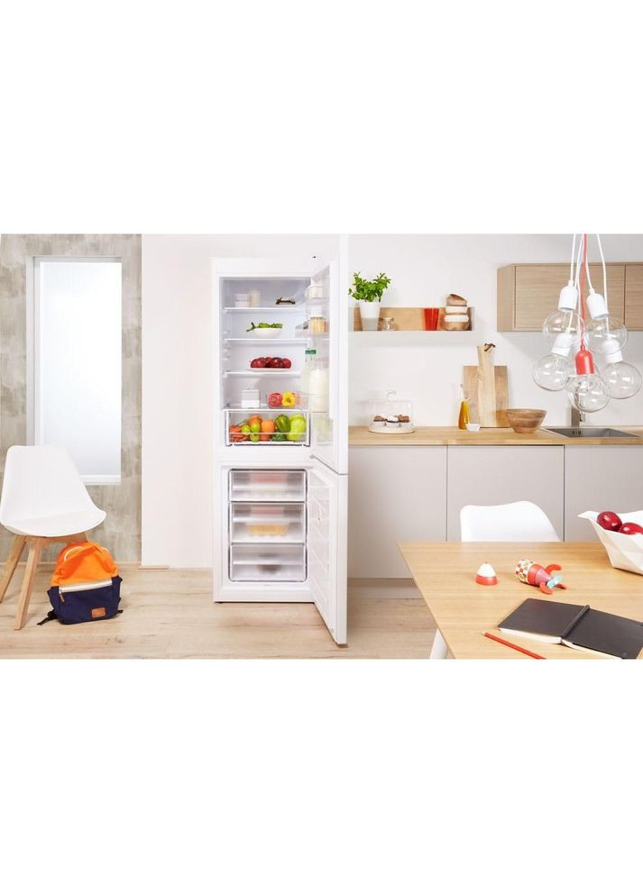 Холодильник с морозильной камерой LI8S1EW Indesit