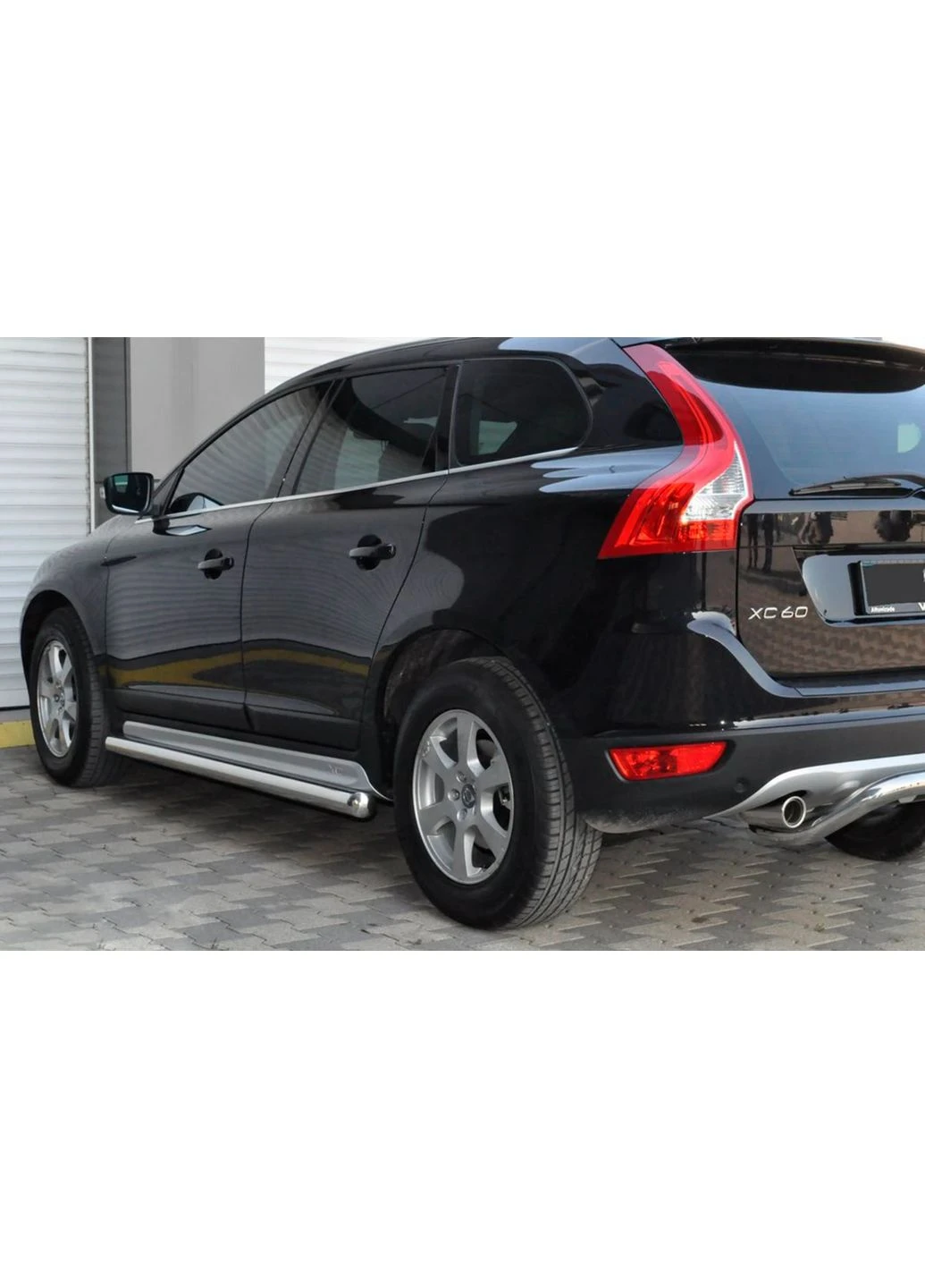 Бічні труби BB004 (2 шт, нерж) для Volvo 2009-2017 рр CAN XC60 (389049511)