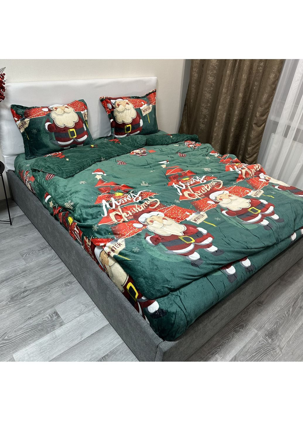 Роскошь и уют: Новогоднее постельное белье велюр евро размер зеленого цвета с рисунком. Простынь на резинке. No Brand (370278932)