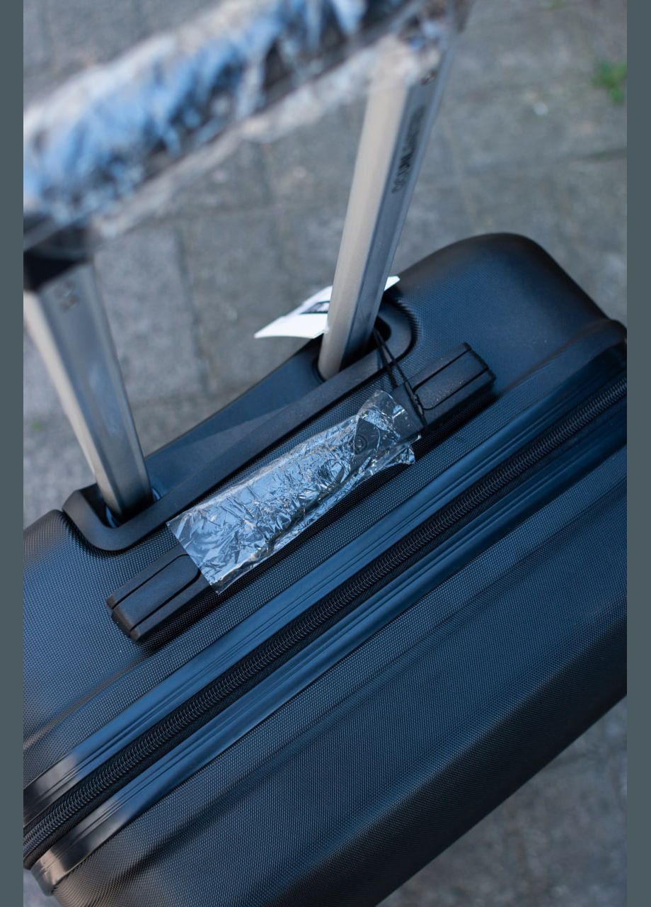 Чемодан пластиковый 147 Unlimited ручная кладь S, цвет черный Wings 147UNL (343339823)