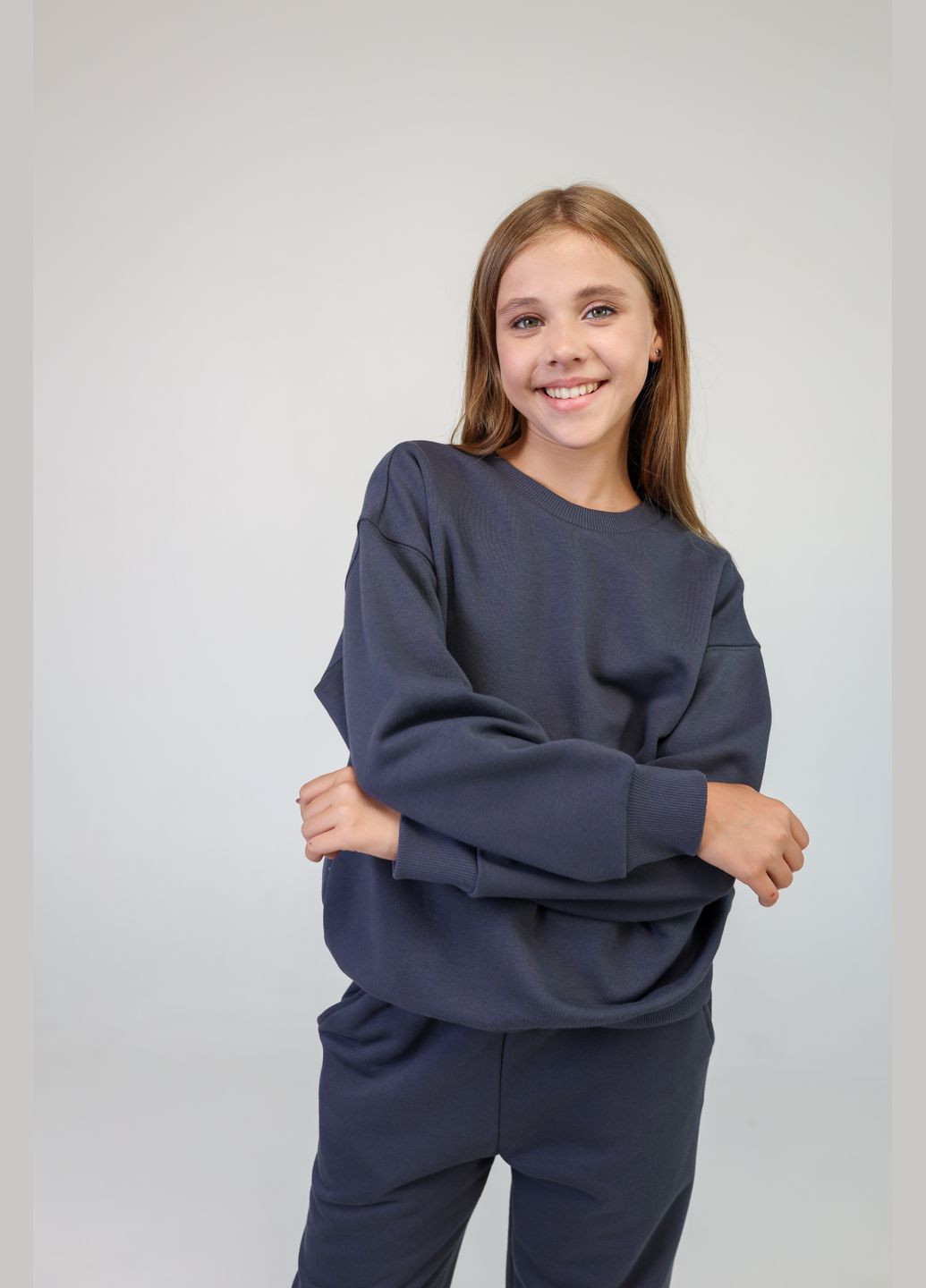 Темно-сірий костюм зелений NEWGEN