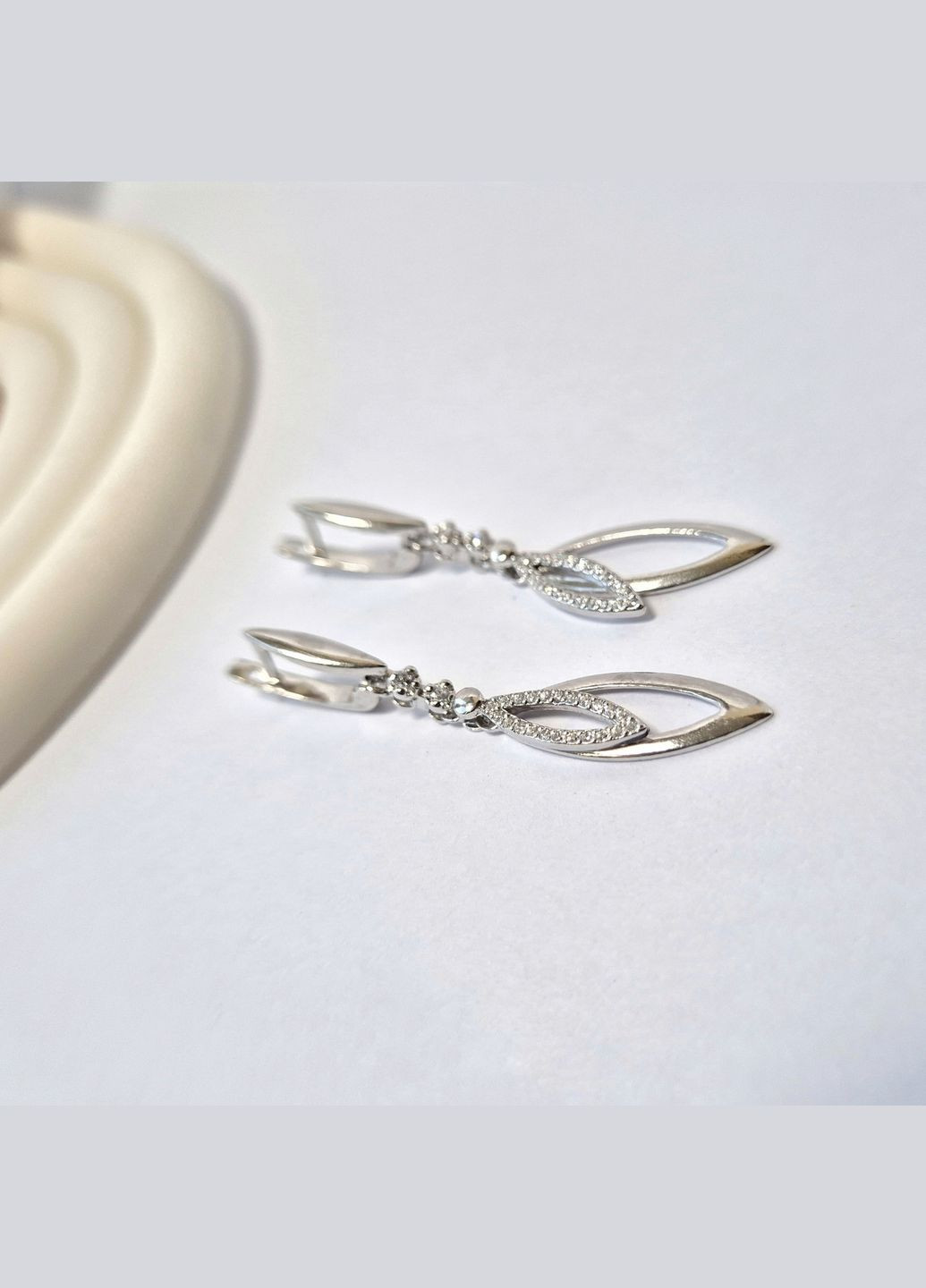 Срібні сережки довгі сережки з підвіскою срібло 925 проби Родоване 5133р 3.90г No Brand (306741543)