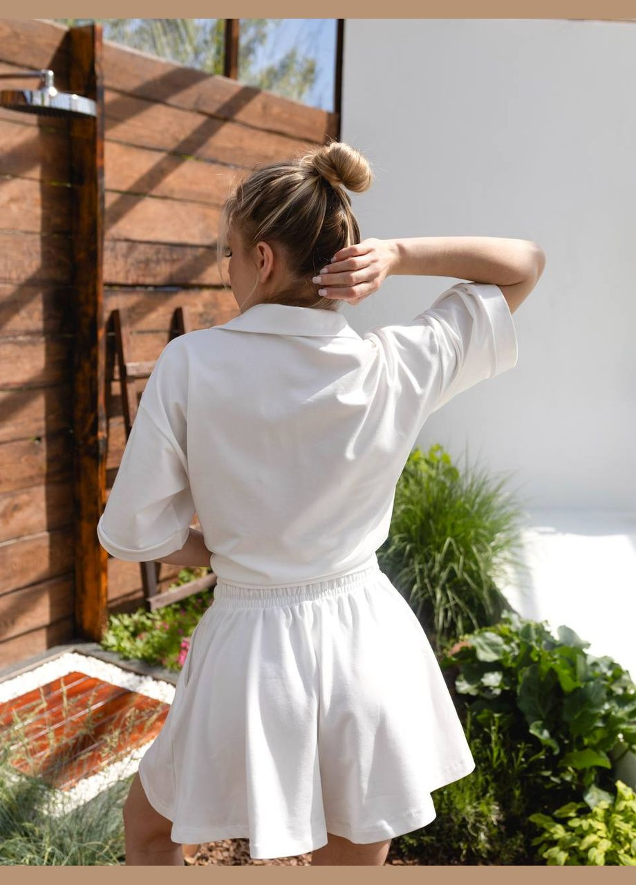 Жіночий костюм зі спідницею-шортами та футболкою Avanti (334676802)