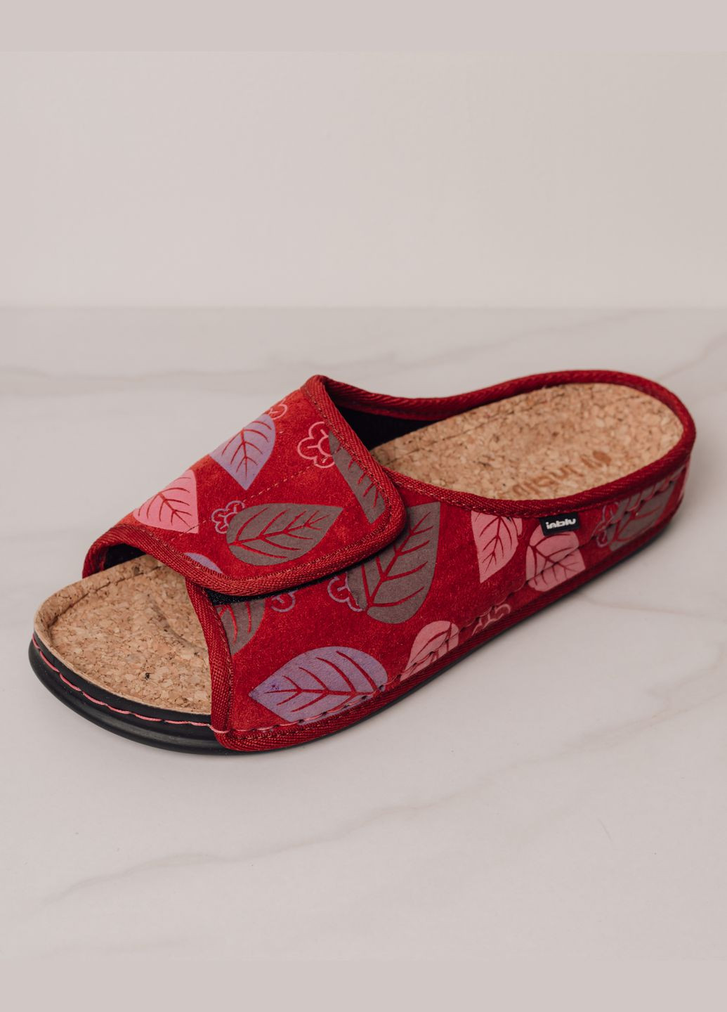Бордовые тапочки открытые с пробковой стелькой бордовые Inblu