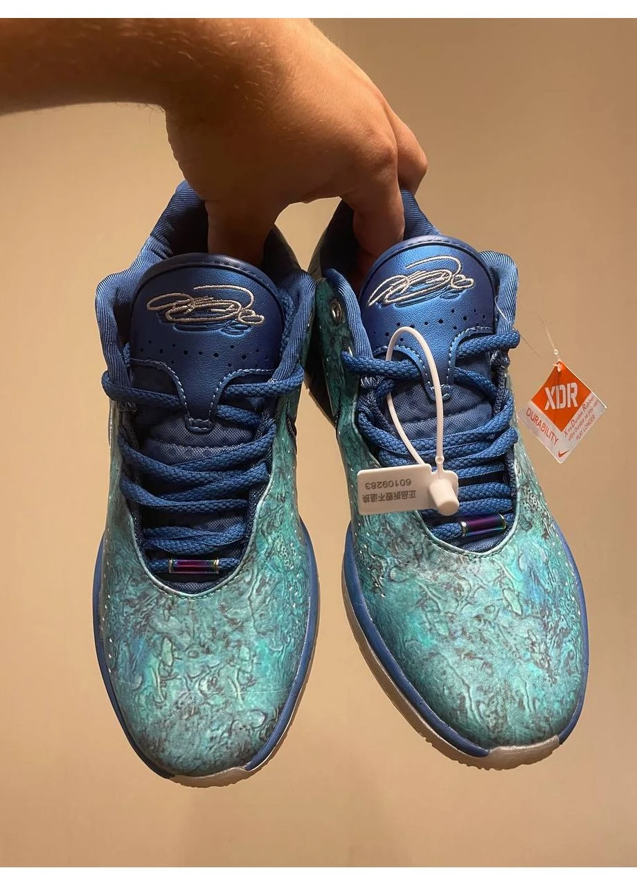 Комбіновані кросівки nike lebron xxi abalone 37 No Brand