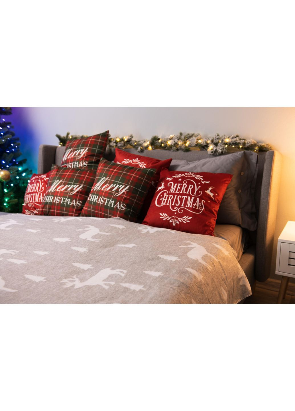 Подушка декоративная Happy Holidays ART1032HR 45х45 см Ardesto (368783976)