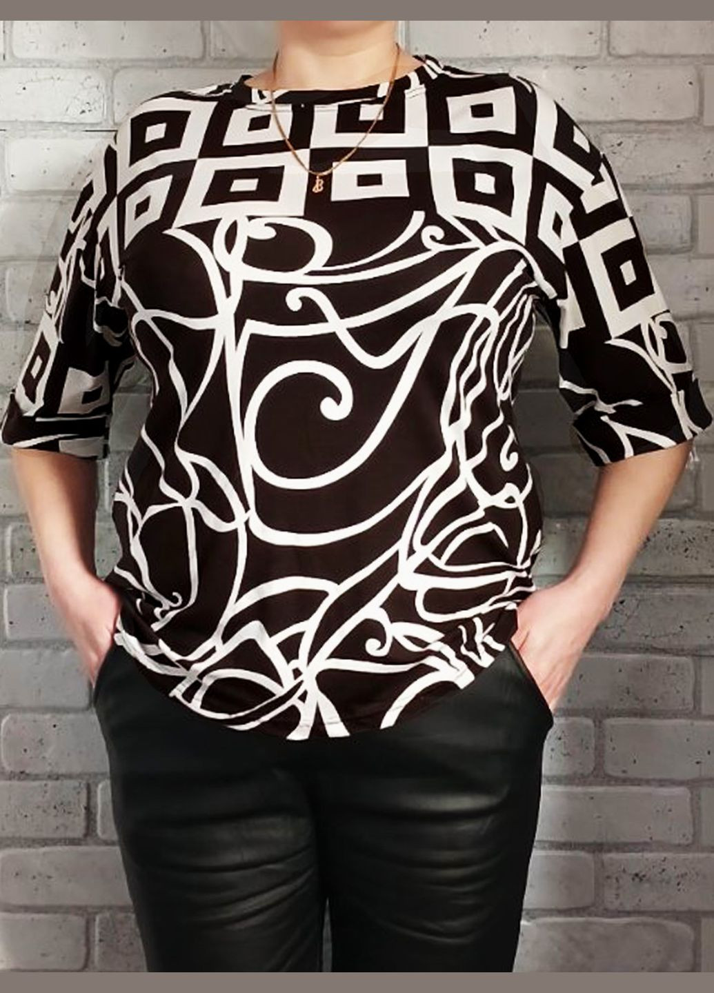 Футболка женская классическая свободного кроя спущенный рукав черно-белая абстракция (норма, батал), вискоза бамбук No Brand - (315351078)