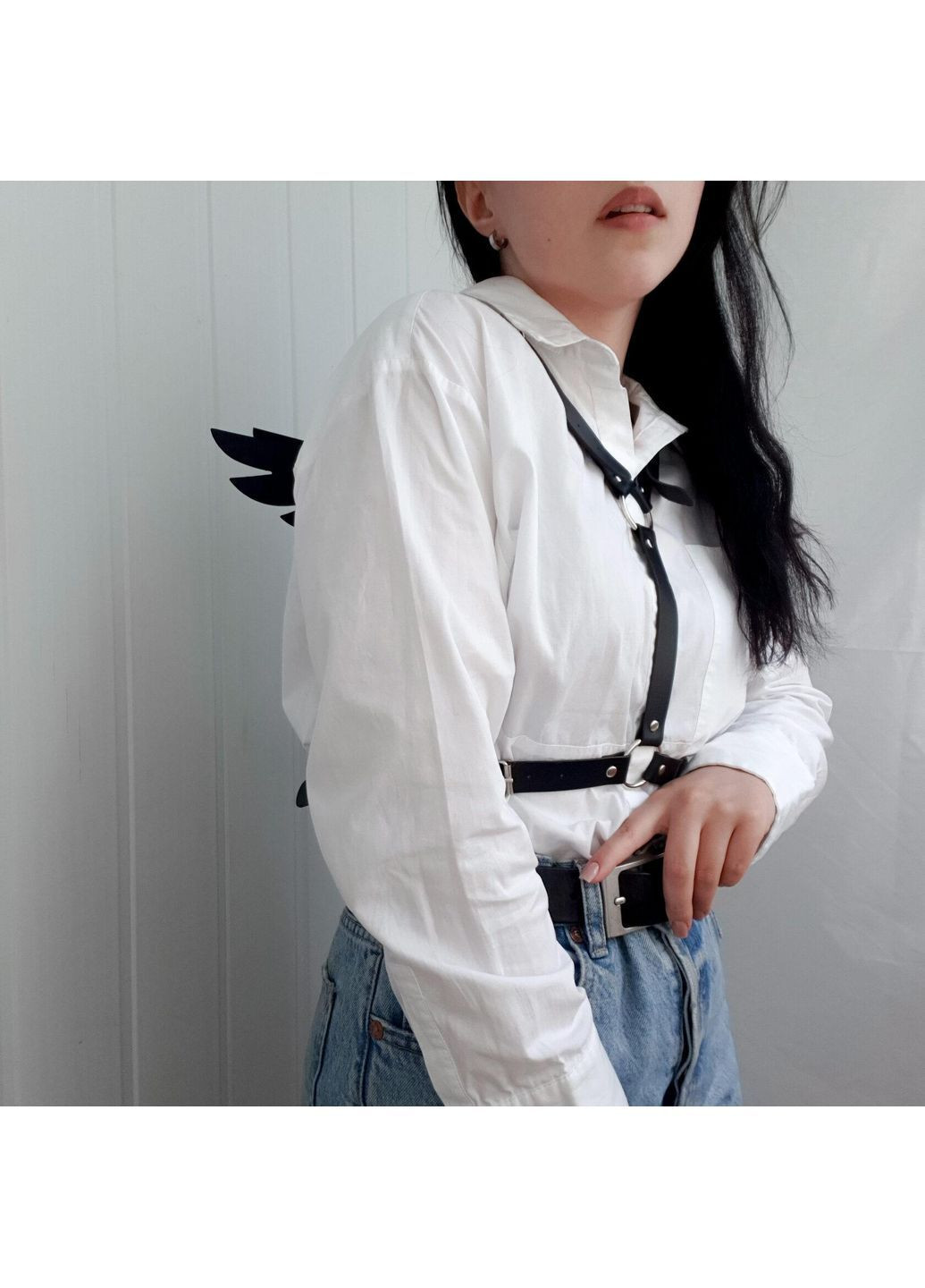 Портупея на плечі і талію чорна з декоративними крилами унісекс кавай ремінці регульований розмір стильна fairycore азійська y2k No Brand (368986079)