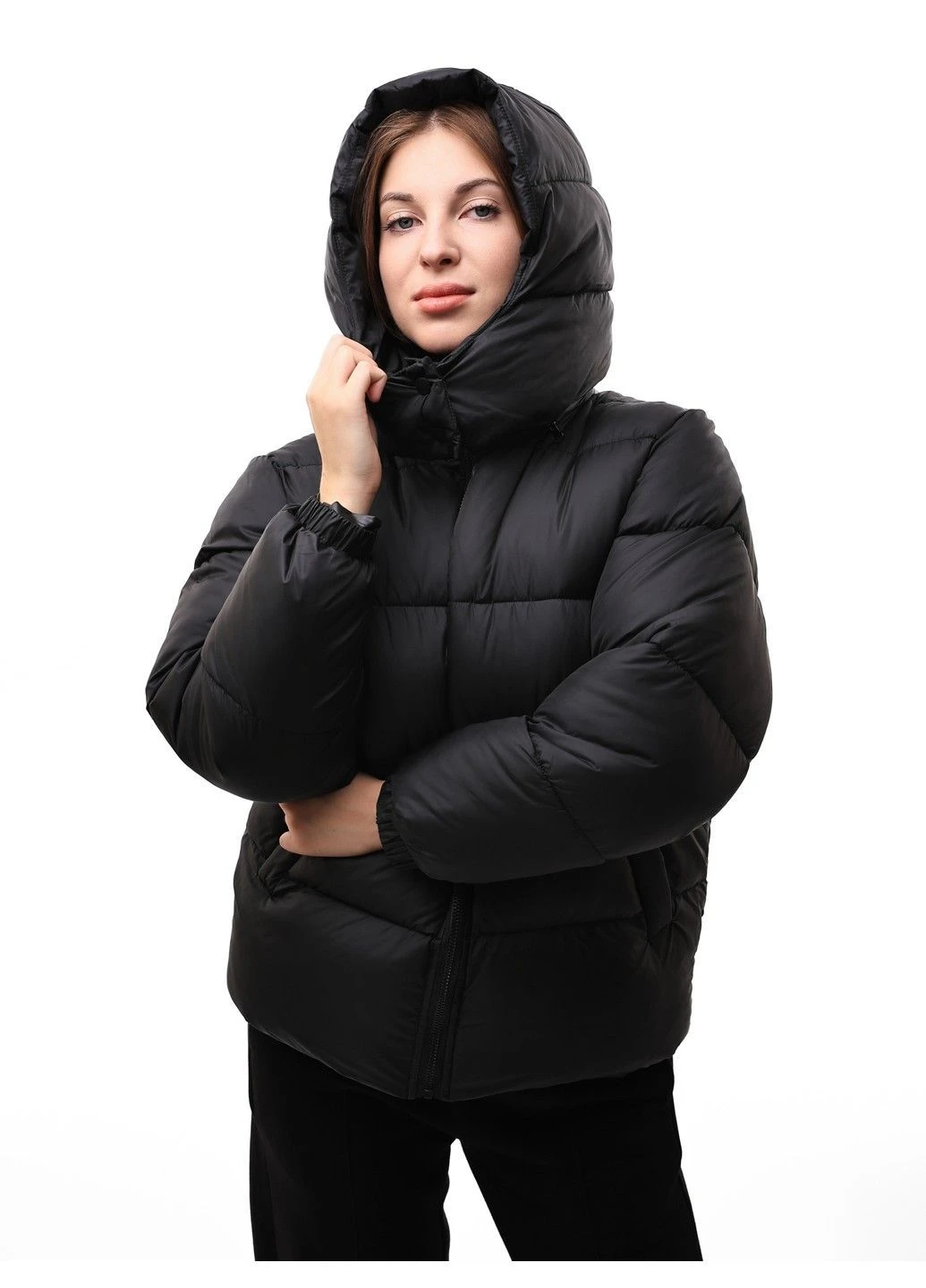 Черная куртка зимняя женская FAVORITE STYLE