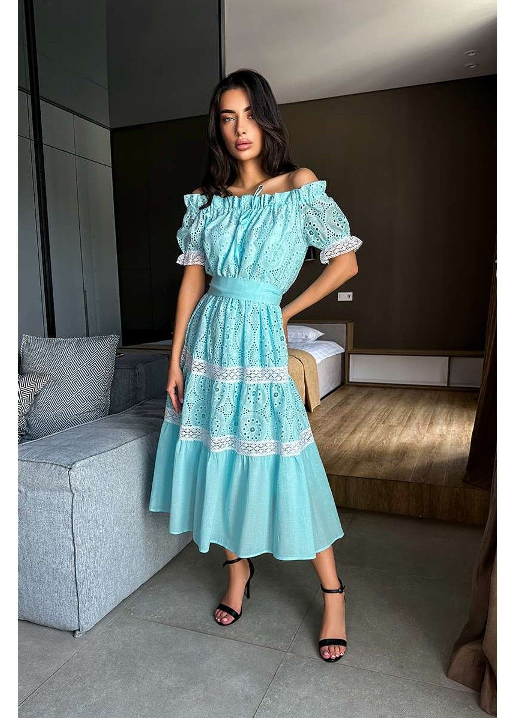 Блакитна літня сукня прошва бавовна 22030 блакитна Tanita-Romario