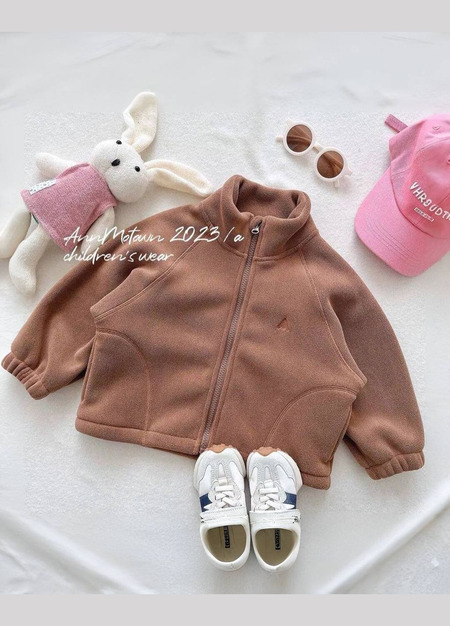 Коричневый демисезонный костюм брючный Garna