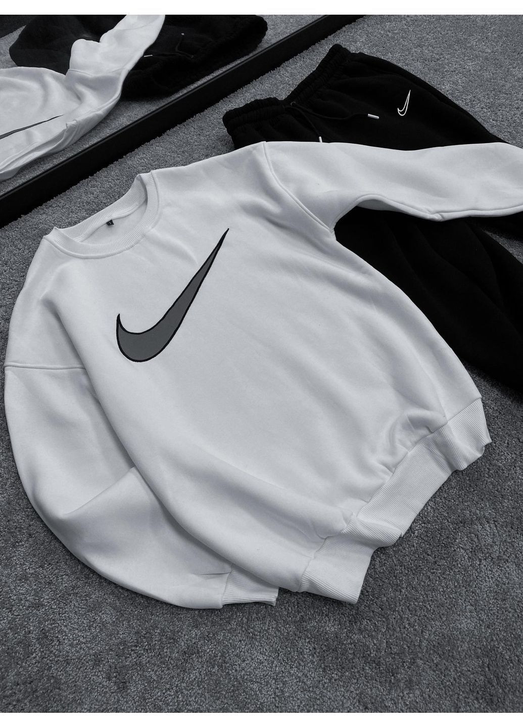 Стильный мужской спортивный костюм зимний утопленный Nike черно-белый No Brand (369625196)