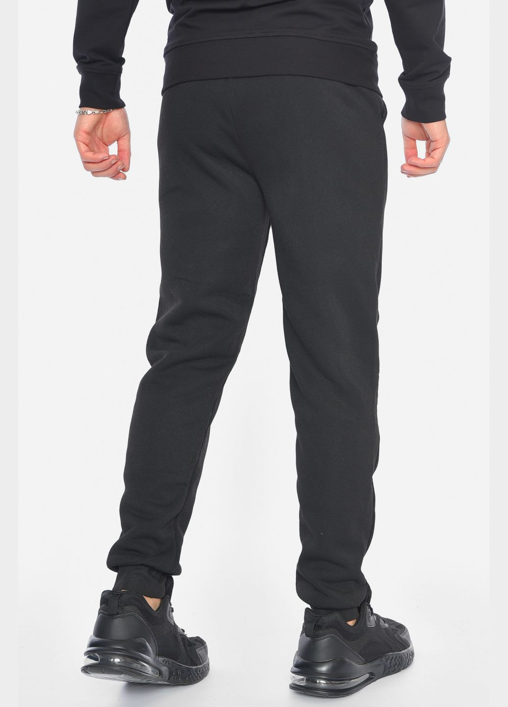 Черные спортивные зимние зауженные брюки Let's Shop