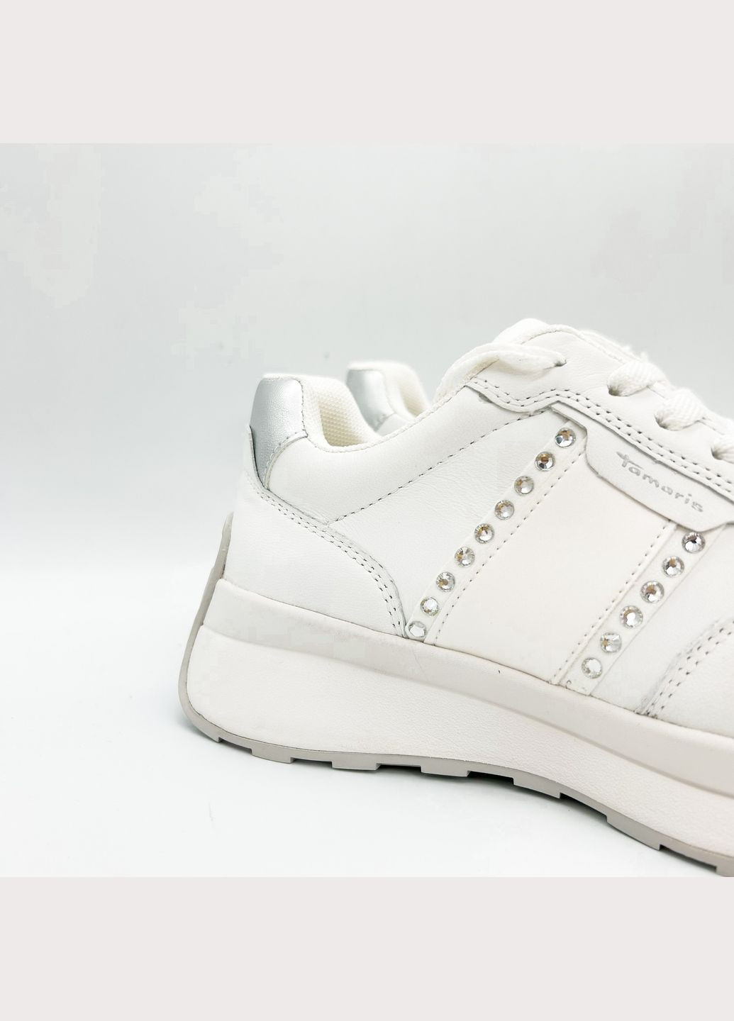 Білі всесезонні кросівки (р) шкіра 0-1-1-1-23737-42-100 Tamaris