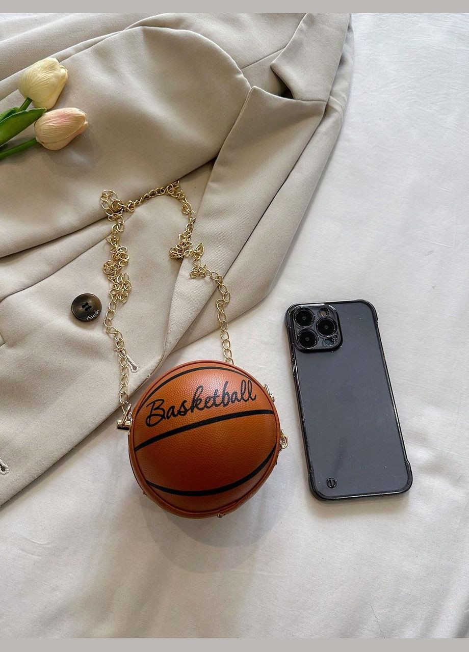 Жіноча кругла сумка маленька 10407 BASKETBALL м'яч на ланцюжку коричнева No Brand (313235634)