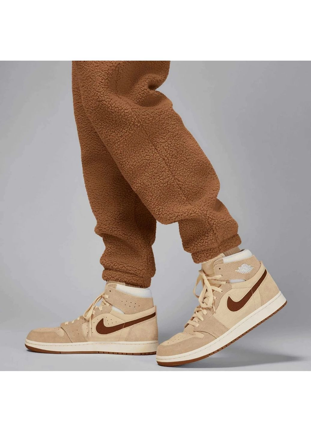 Коричневые демисезонные брюки Air Jordan