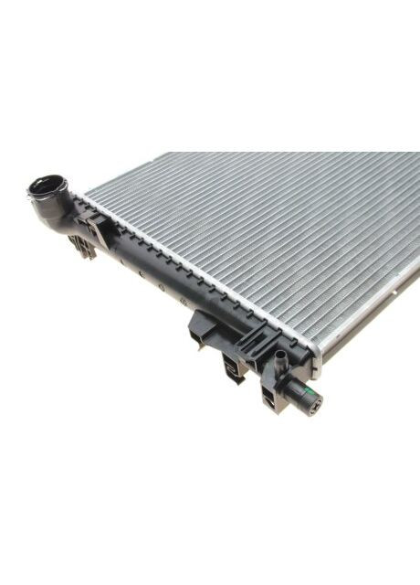 Радиатор охлаждения двигателя W203(C) MT/AT +/-AC 00-02 ( ) 30002286 Van Wezel (366132867)