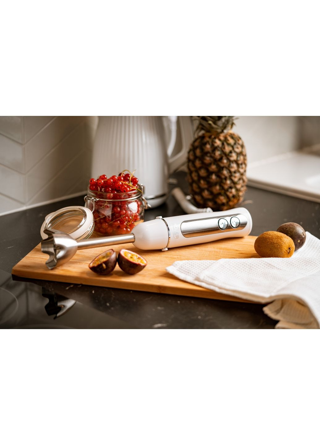 Блендер AD 4625 white ручной/ 1500Вт/ 5 быстрый/ без чаши/ Turbo/ Adler (362668980)