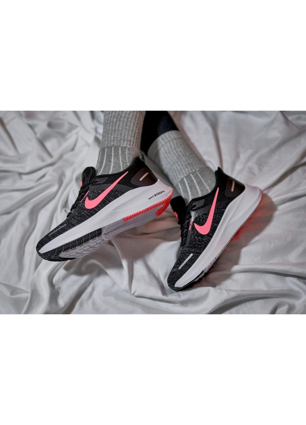 Рожеві Осінні кросівки чоловічі nike zoom x black white pink найк аір зум No Brand