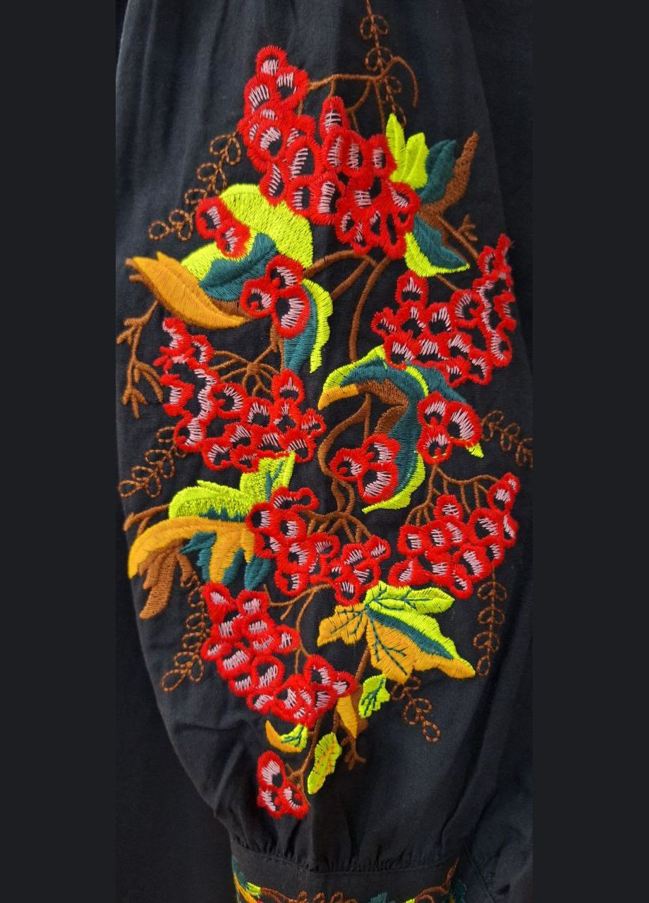 Черное вышитое платье под поясок калина Delvinss