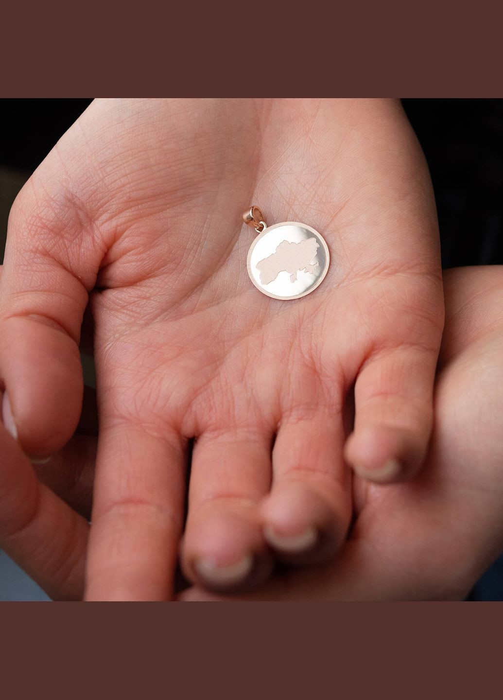 Кулон Карта України у червоному золоті п03766 Oniks (264022647)