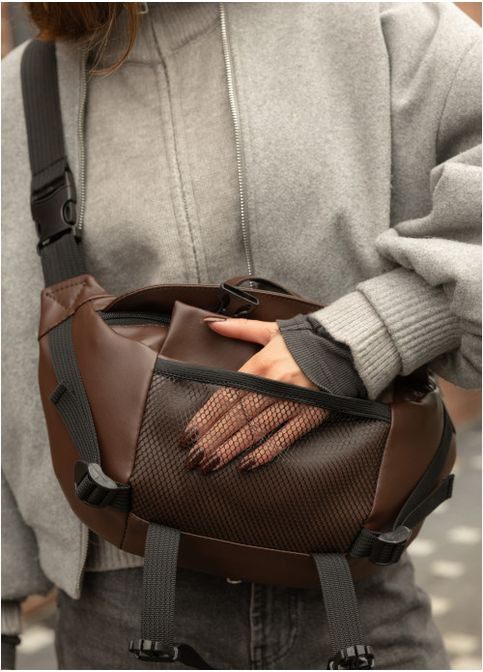 Велика жіноча поясна сумка бананка з екошкіри Коричнева (868038721) Sambag (361244683)