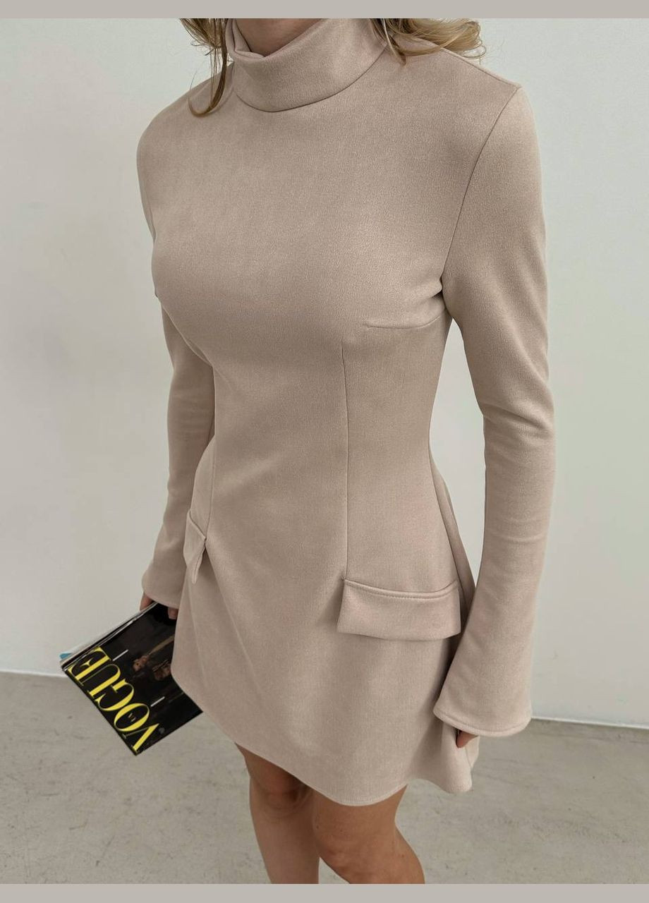 Бежева жіноча замшева сукня колір бежевий р.42/44 449497 New Trend