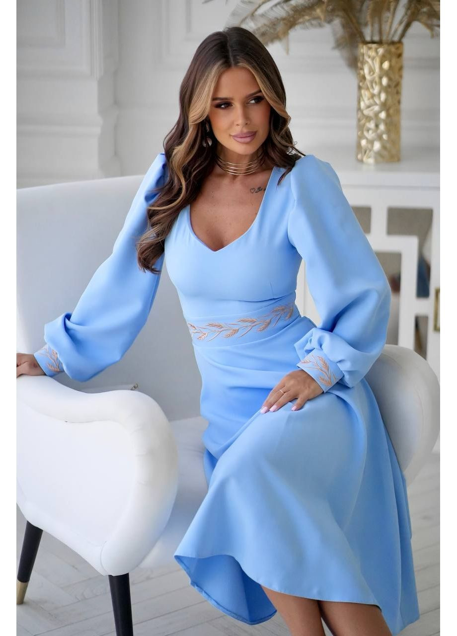 Голубое праздничный, вечернее женское платье меди с вышивкой на талии MonCher