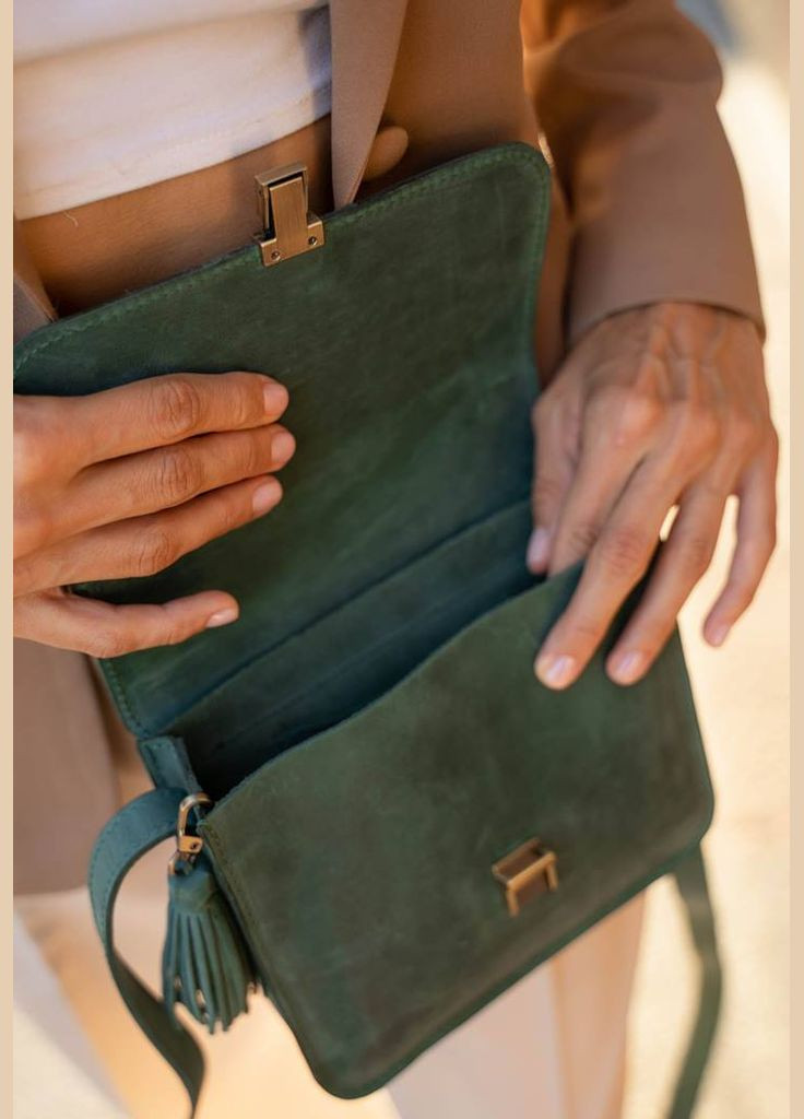 Шкіряна жіноча бохо-сумка Лілу зелена Crazy Horse (A-026134) BlankNote кросс-боди (327874344)