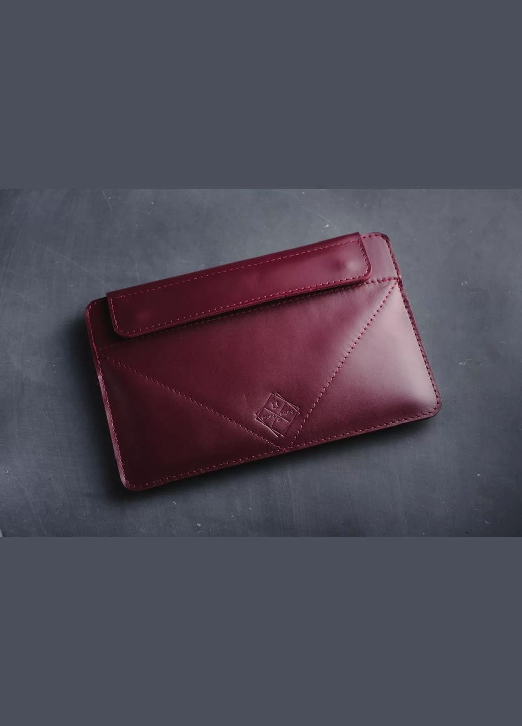 Кожаный Чехол с подставкой для iPad бордовый 12.9 Skin and Skin (292144482)