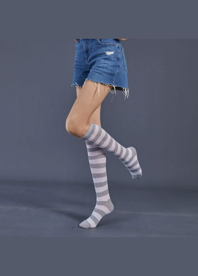Гольфи нижче коліна смугасті сіро-білі 35-41 No Brand (323143530)