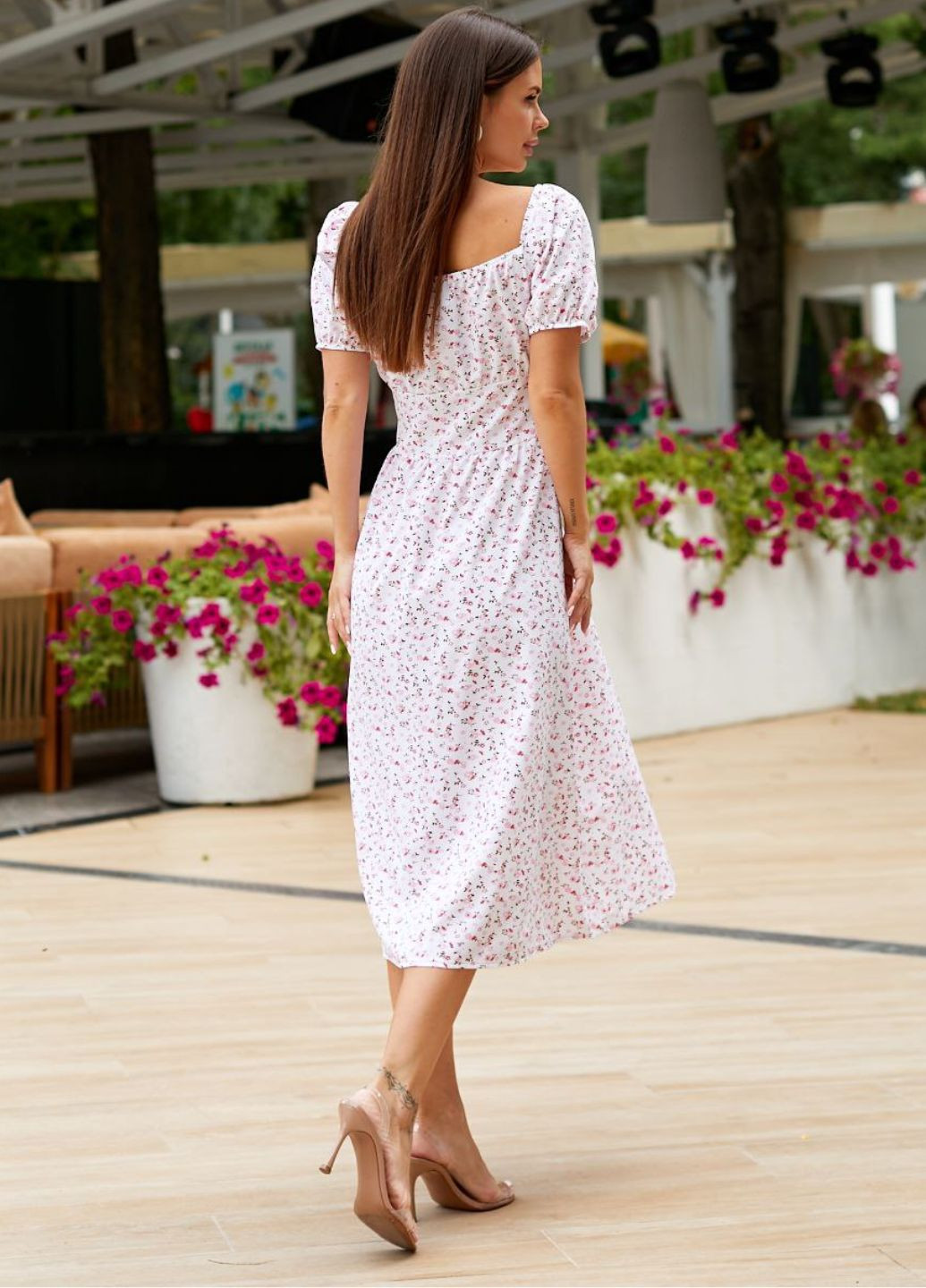 Білий повсякденний сукня міді з коротким рукавом ліхтарик Україна з квітковим принтом