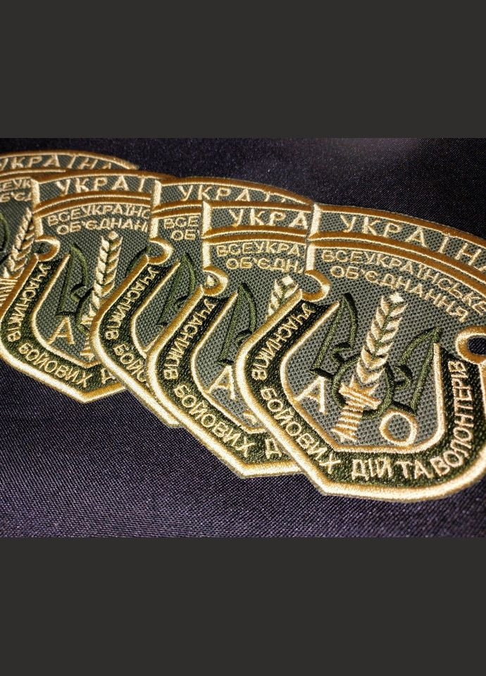 Шеврон Участники боевых действий и волонтеров фигурный No Brand (336381799)