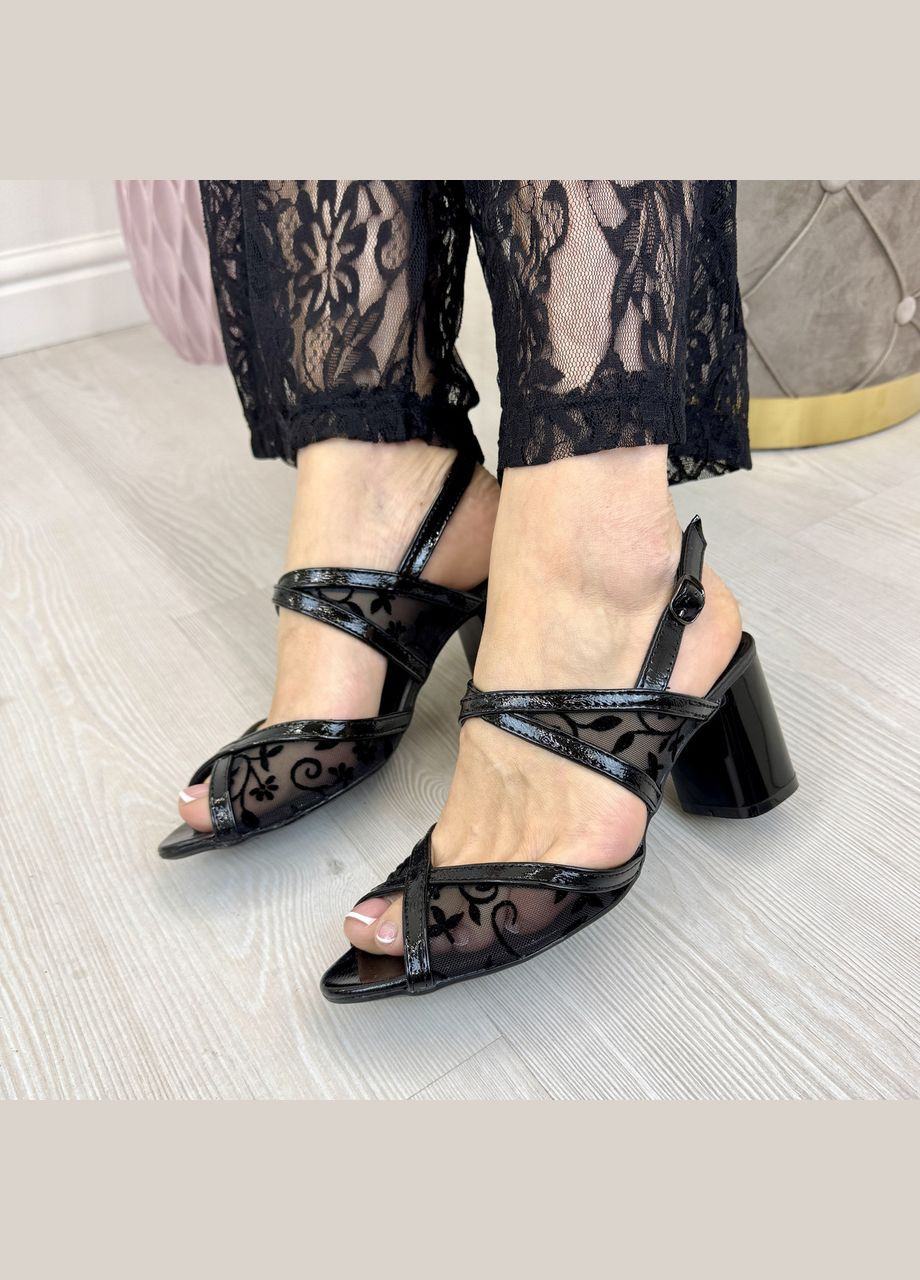 Босоніжки жіночі на стійких підборах. Колір чорний. 38 розмір Vasha para (338794170)