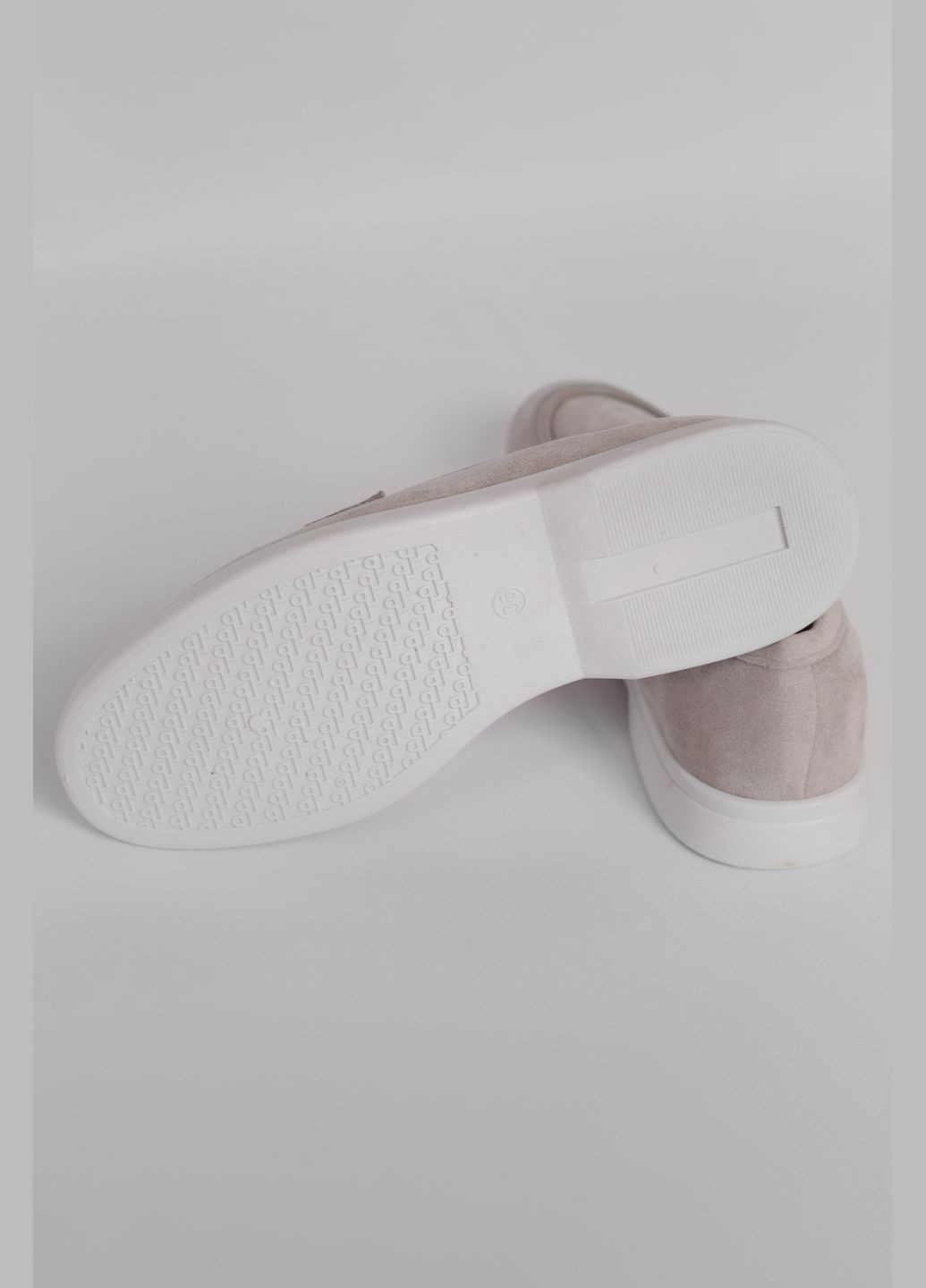 Туфлі-лофери жіночі сірого кольору Let's Shop (292308935)