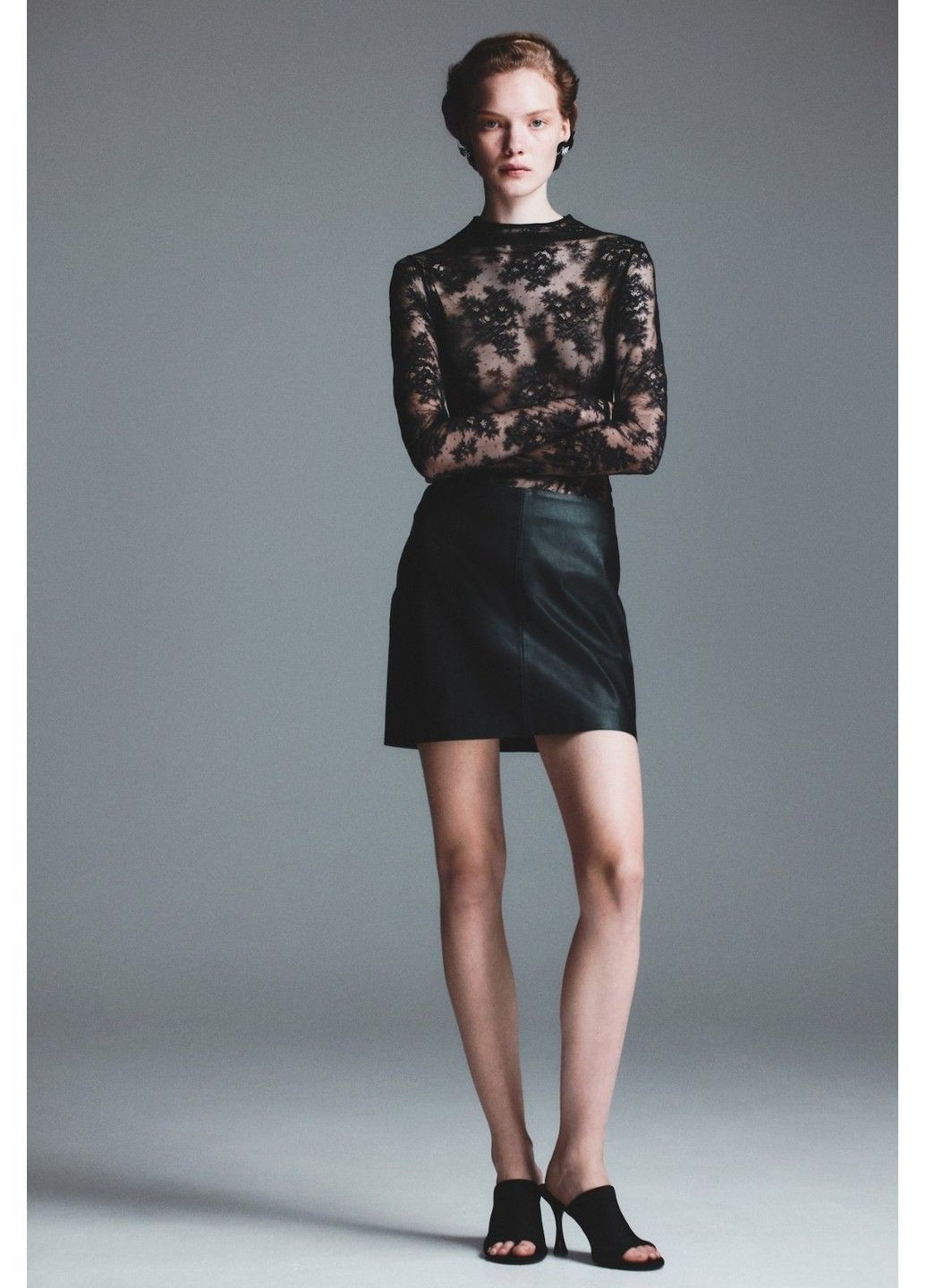 Черная повседневная женская мини юбка из эко-кожи н&м (58758) xs черная H&M