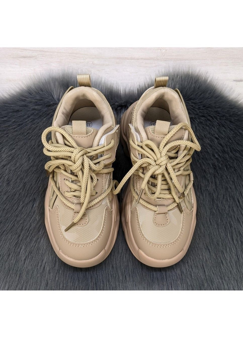 Коричневі осінні кросівки дитячі для дівчинки на платформі Jong Golf