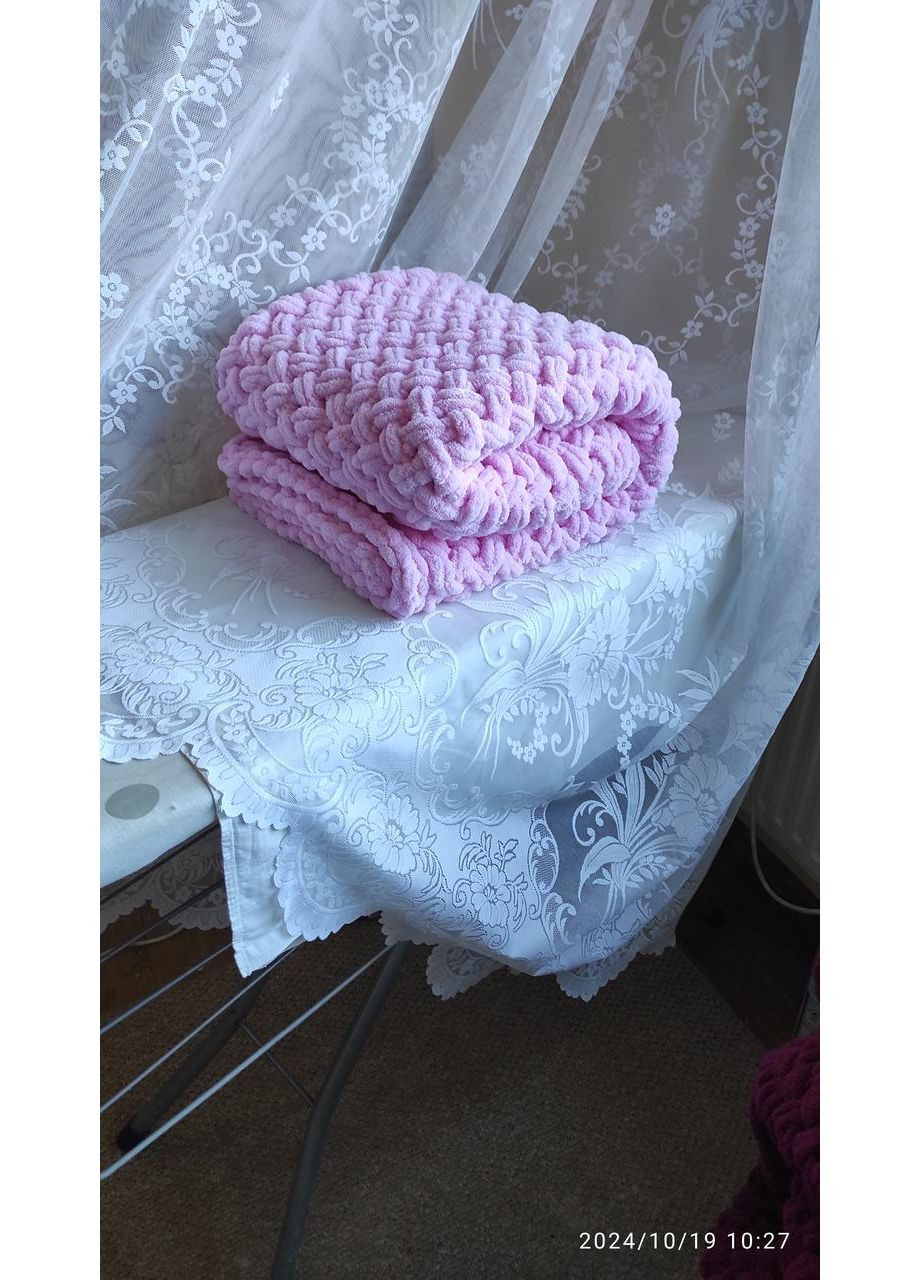 Плед плюшевый 100*120см цвет 185 ручной работы из пряжи пуффи узор плетенка Handmade (326835265)