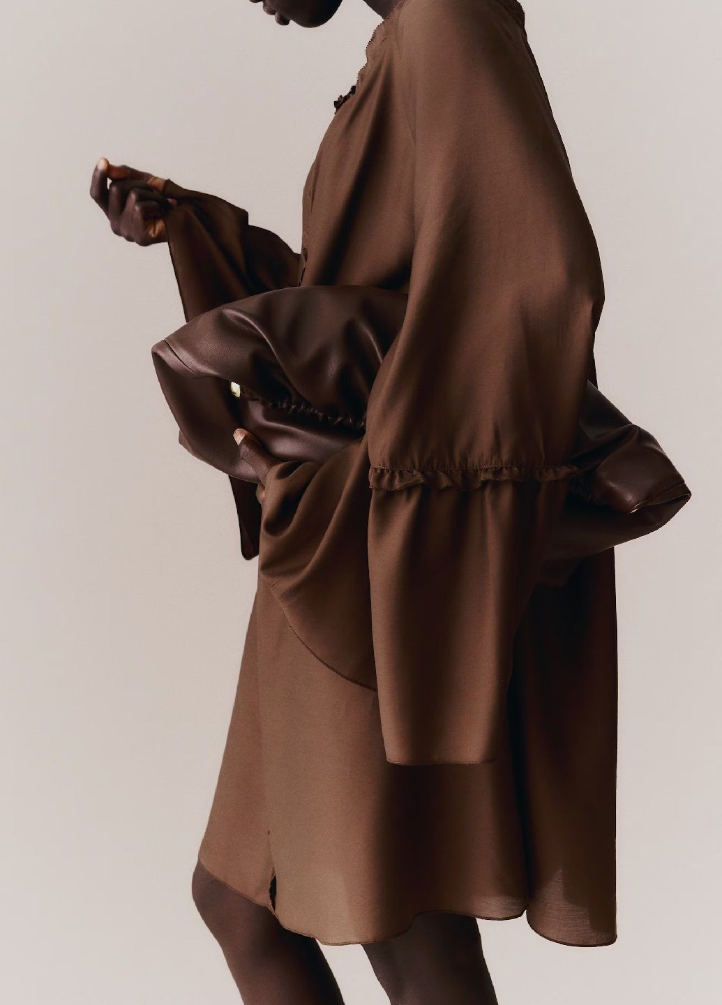 Темно-коричневое кэжуал платье H&M однотонное