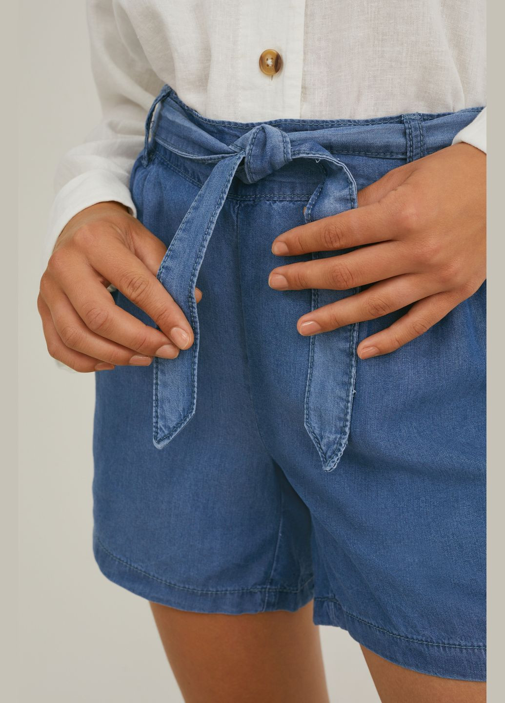 Шорты с ремнем C&A (345085354)