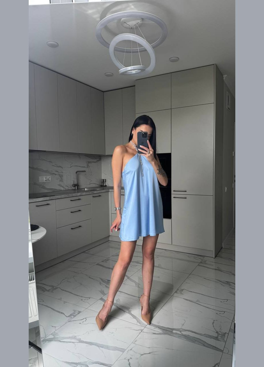 Голубое праздничный, вечернее женское шелковое платье мини с декорированной завязкой на шее с открытой спиной MonCher