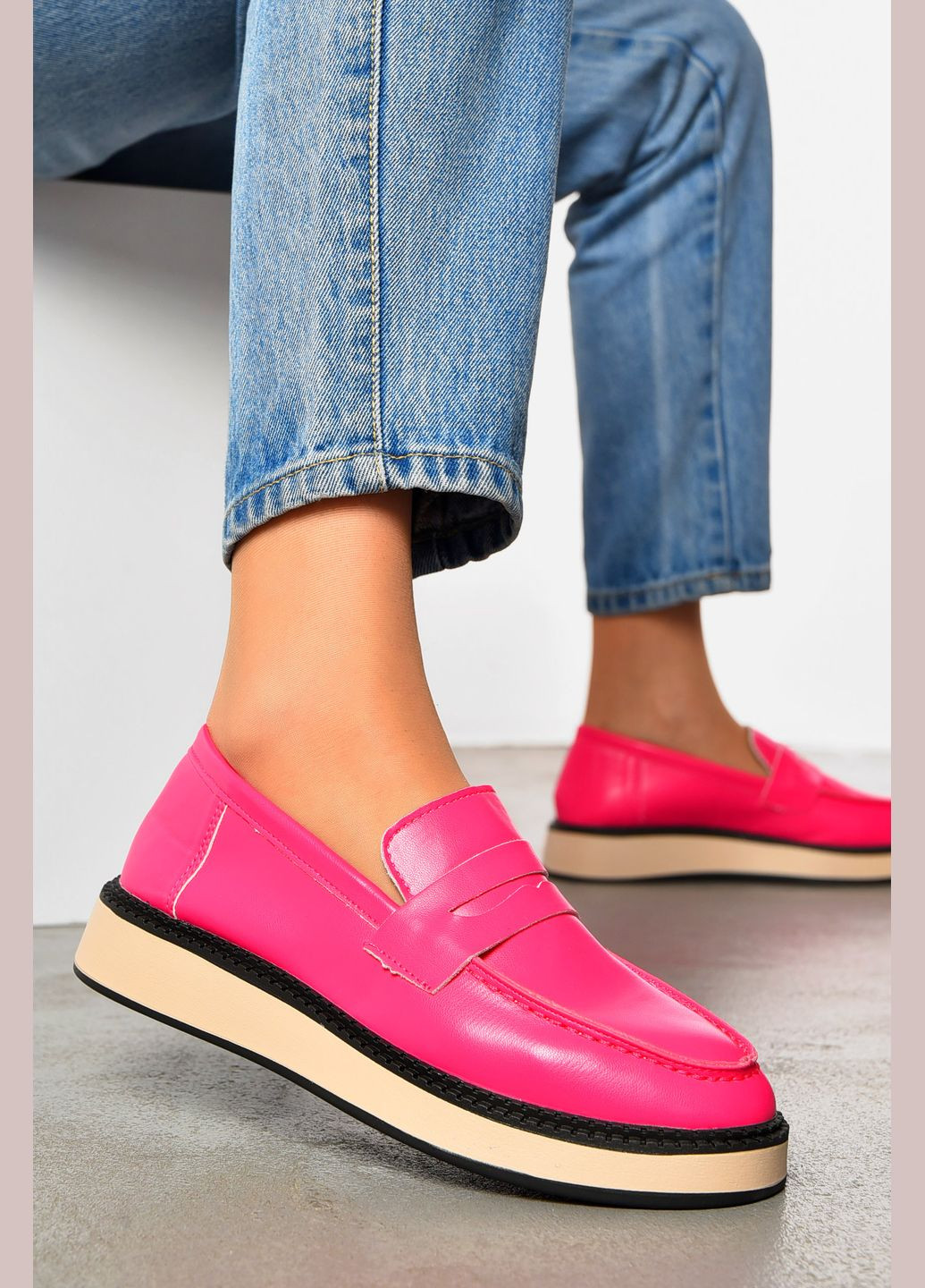 Let's Shop Туфли-лоферы женские малинового цвета лоферы малиновый з искусственная кожа, украина — демисезон (328915999)