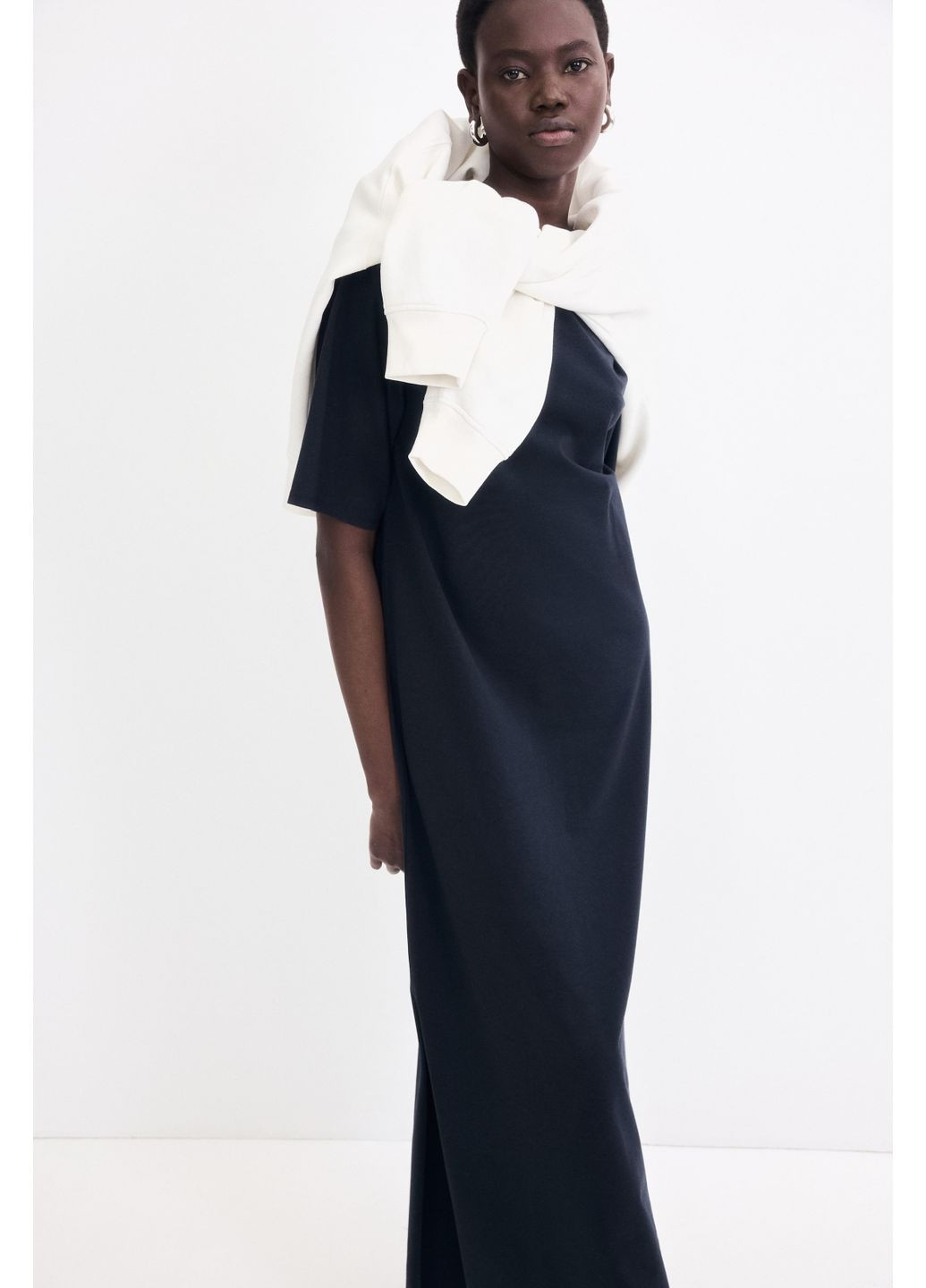 Темно-синя сукня H&M