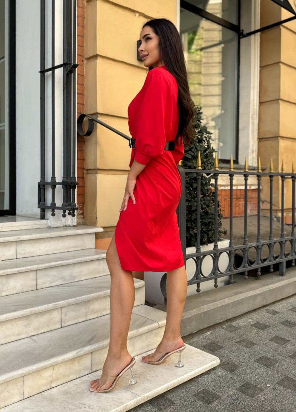 Красное повседневный платье на запах с отложным воротничком на запах Украина однотонное