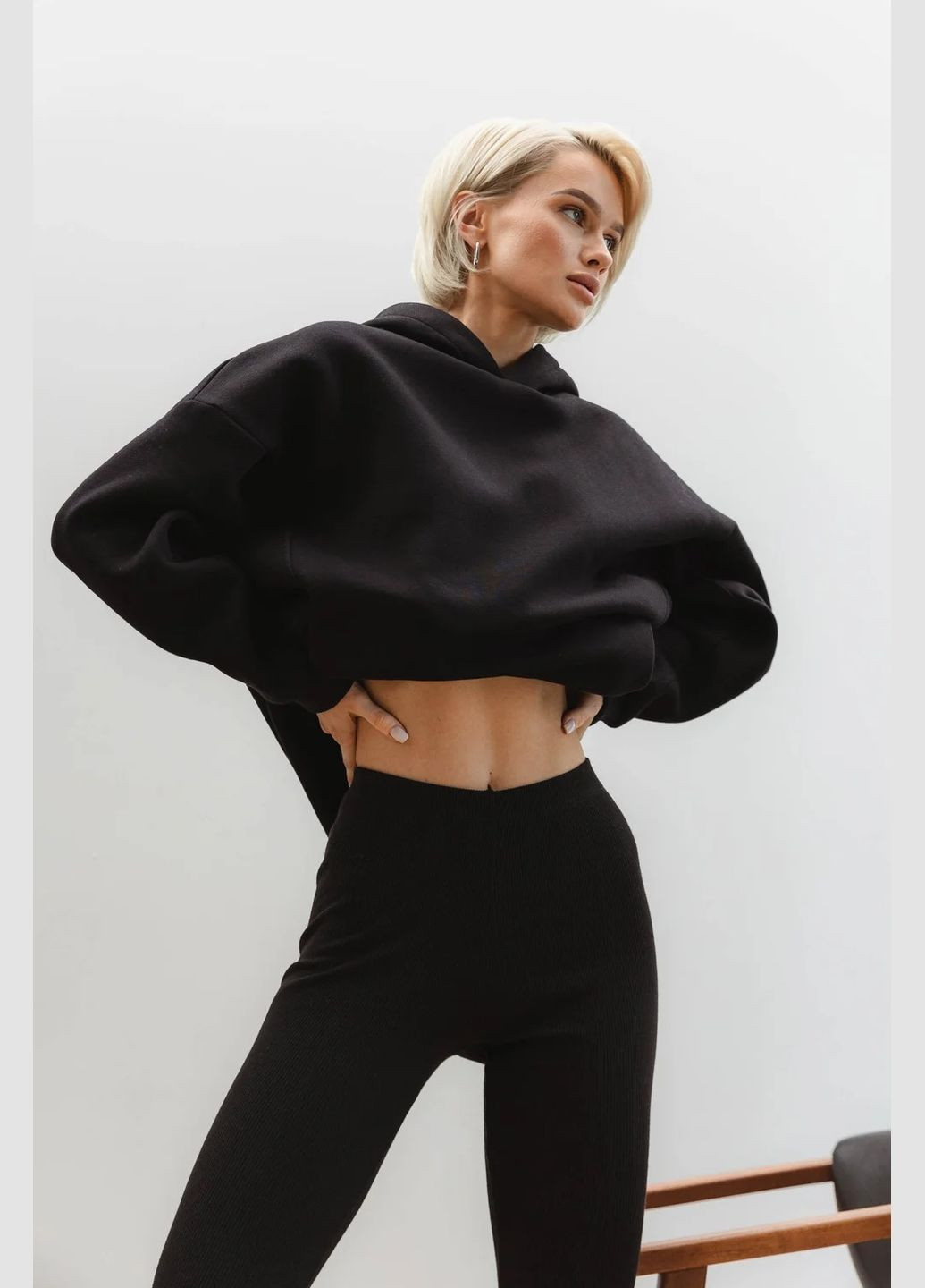 Черные демисезонные лосины Seventeen