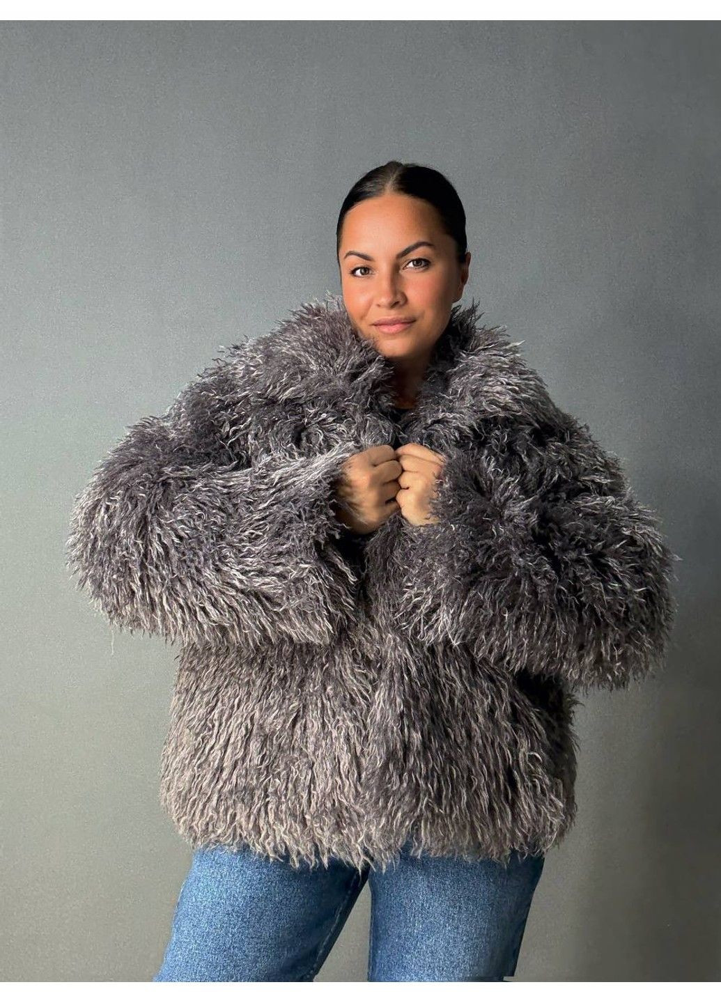 Шуба жіноча 10018 штучна під ламу з коміром коричнева Lady yep (354178741)