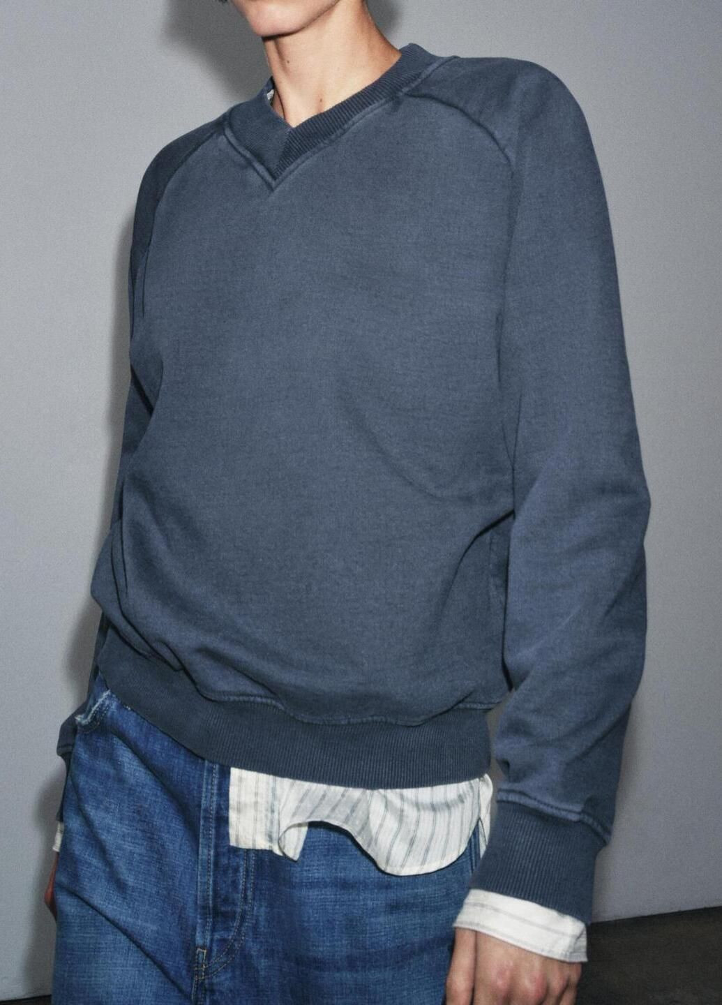 Индиго свитшот Zara однотонный (364864793)