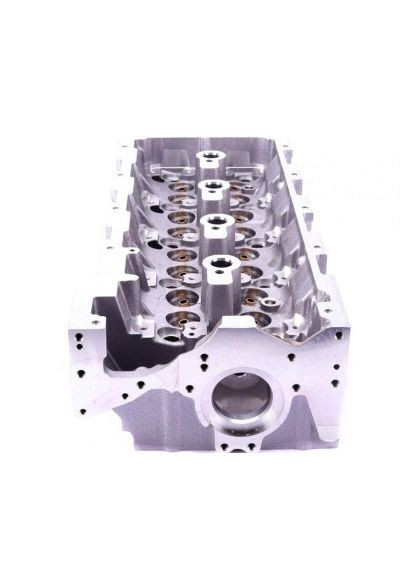 Головка блока цилиндров 908574 AMC (347156328)