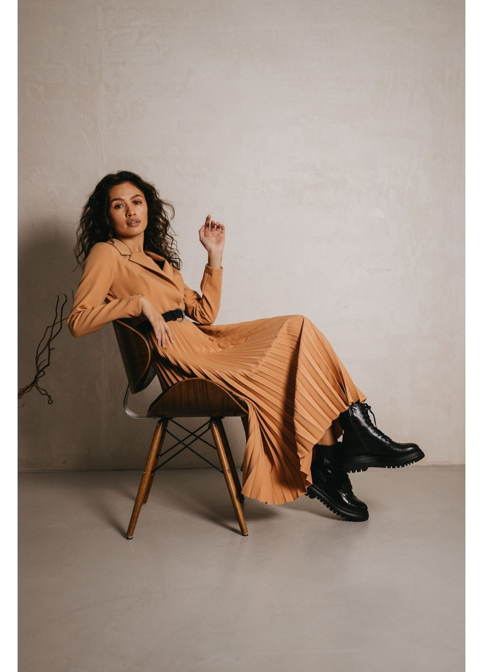 Коричневое платье 2030.5301 Seventeen